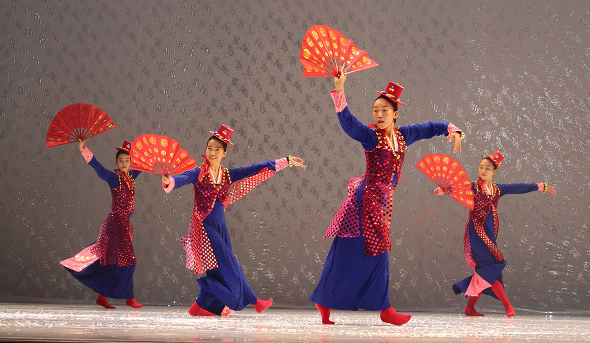 North Korea Dance